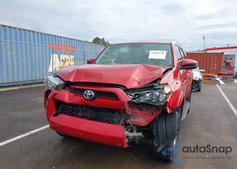 2015 Toyota 4Runner Sr5 z USA, uszkodzony, nr VIN JTEZU5JR1F5106616